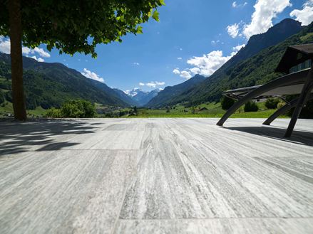 Uitzicht vanaf het Zwitserse Gneisterrasse